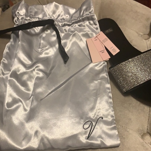 Victoria's Secret crystal bling black velvet slippers with dust bag, medium 7-8 - Picture 8 of 9